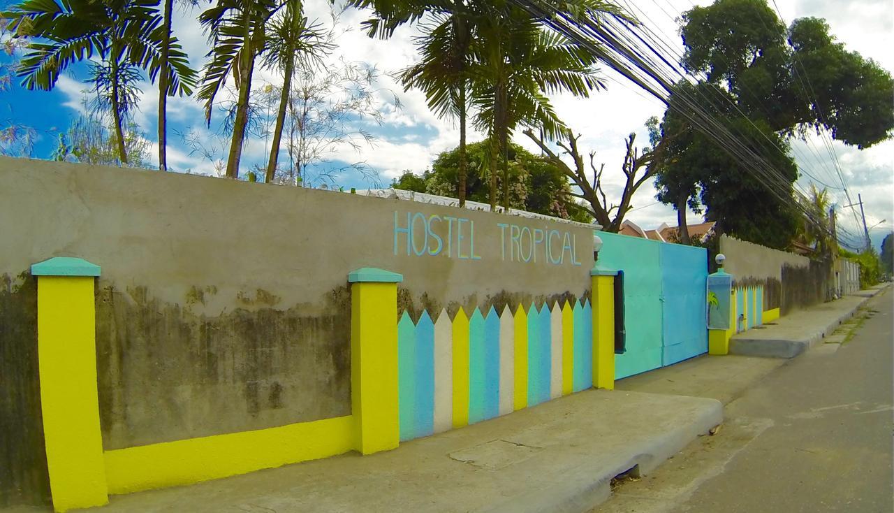 Hostel Tropical Dumaguete City Buitenkant foto